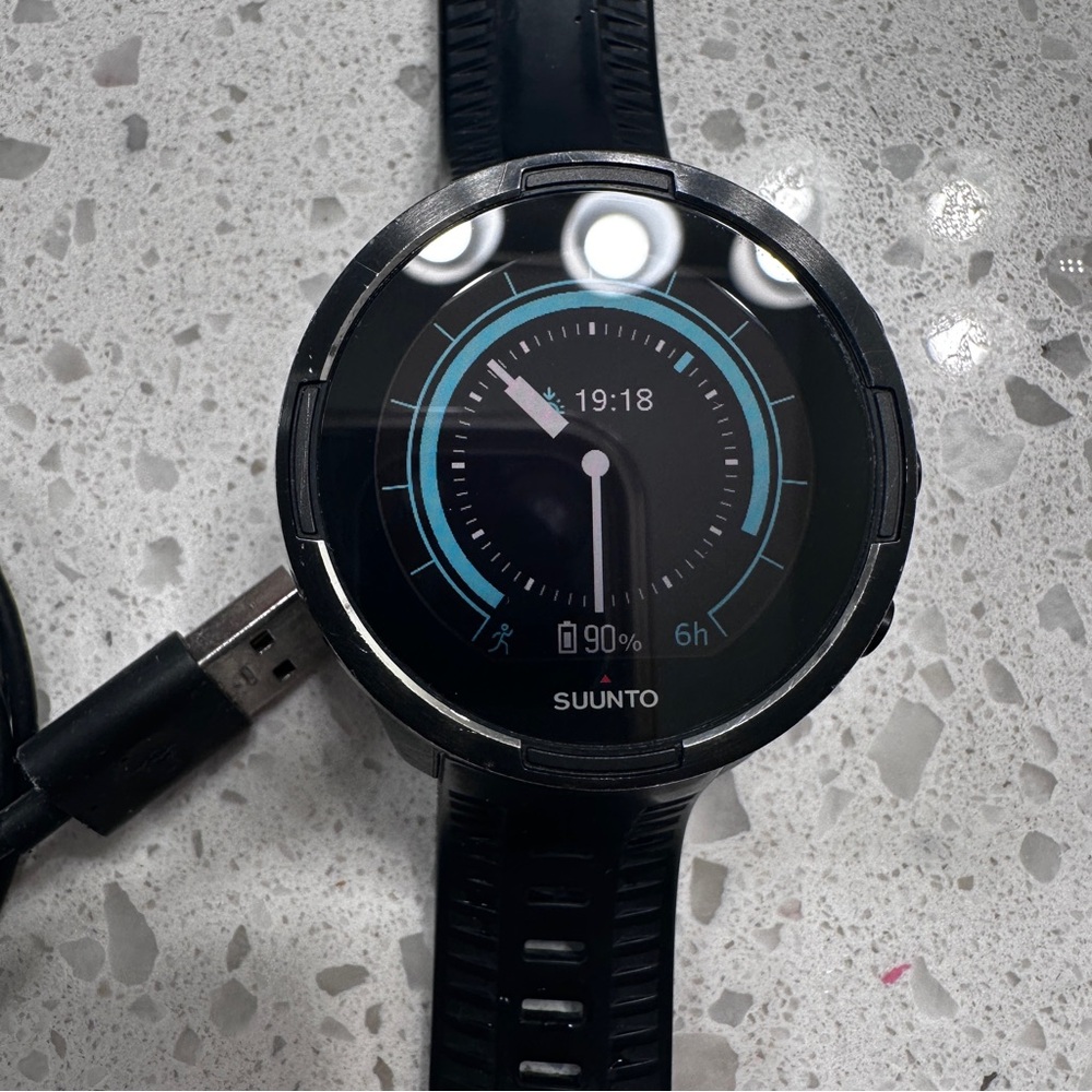 SUUNTO Baro 9 model OW183